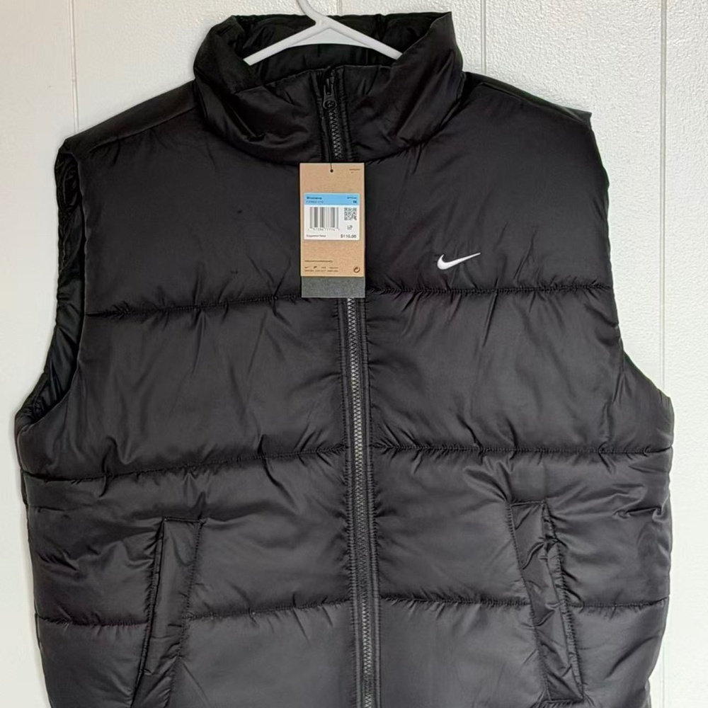 Nike Sportswear Classic Puffer Therma-FIT Loose Vest Womens Size Medium - Black